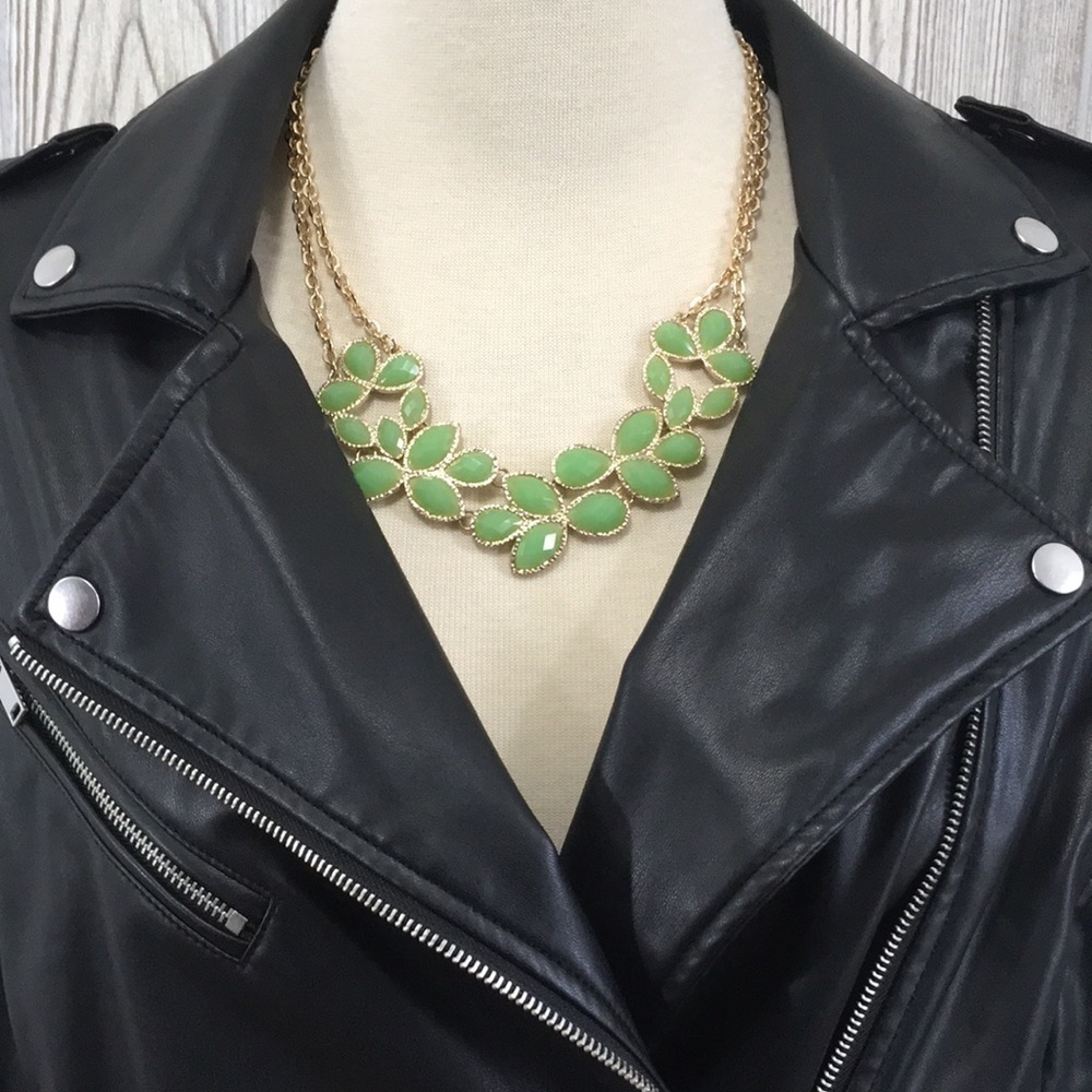 Forever 21 Green Leaf Bib Statement Necklace Chunky Gold Tone